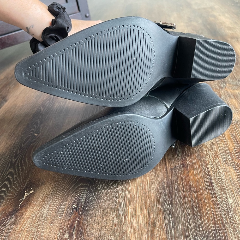 Steve Madden Booties - Picture 5 of 7